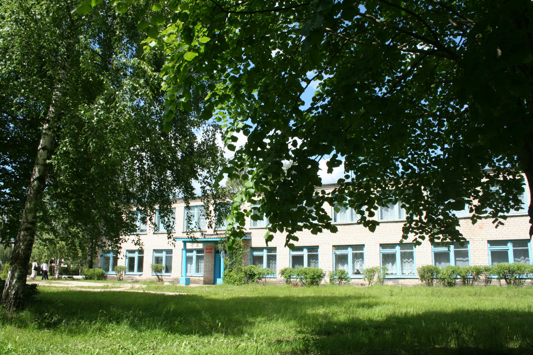 Харлапковская школа